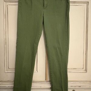 Rue21 Green Chinos Classic Fit